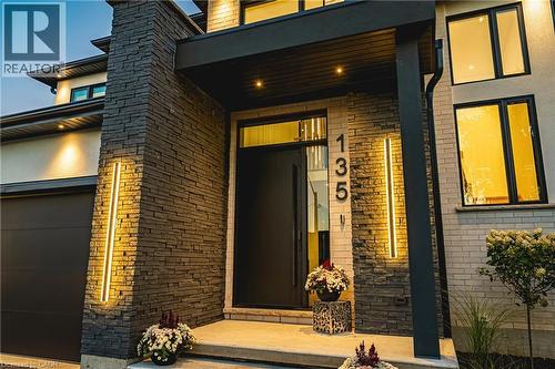 135 Eleanor Avenue, Hamilton, ON - Outdoor