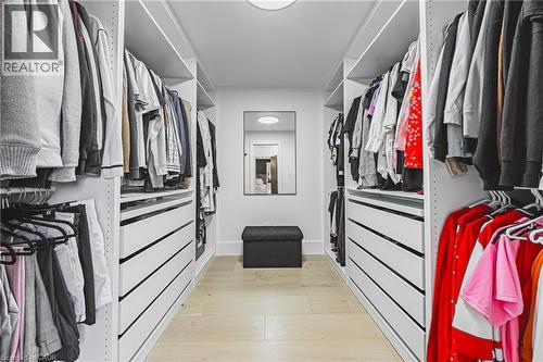 135 Eleanor Avenue, Hamilton, ON - Indoor With Storage