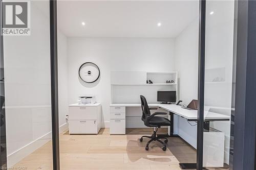 135 Eleanor Avenue, Hamilton, ON - Indoor Photo Showing Office