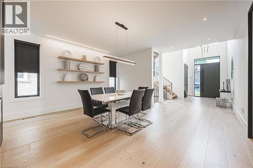 135 Eleanor Avenue, Hamilton, ON - Indoor Photo Showing Dining Room
