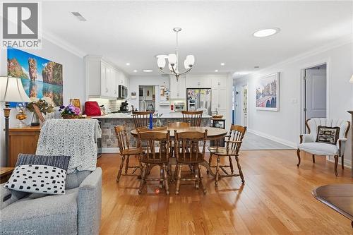 34 Cardinal Mindszenty Boulevard, Hamilton, ON - Indoor Photo Showing Dining Room