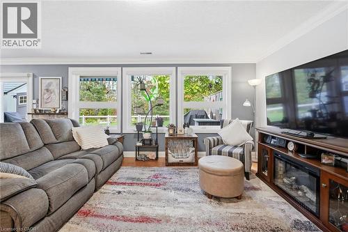 34 Cardinal Mindszenty Boulevard, Hamilton, ON - Indoor Photo Showing Living Room