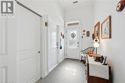 34 Cardinal Mindszenty Boulevard, Hamilton, ON - Indoor Photo Showing Other Room