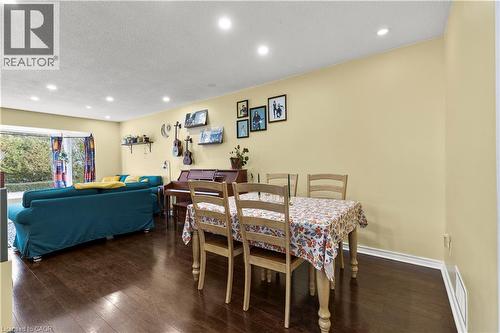 50 Gledhill Crescent, Hamilton, ON - Indoor Photo Showing Dining Room