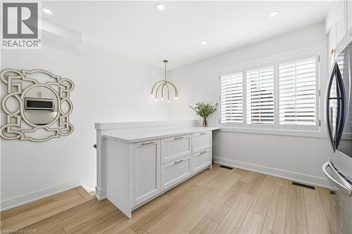 337 Beach Boulevard Unit# 7, Hamilton, ON - Indoor Photo Showing Other Room