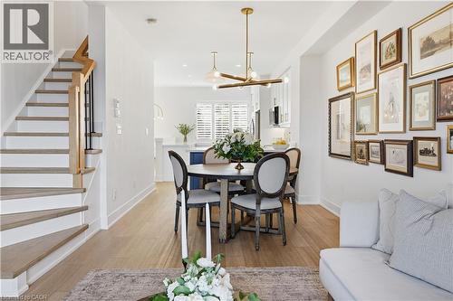 337 Beach Boulevard Unit# 7, Hamilton, ON - Indoor Photo Showing Dining Room