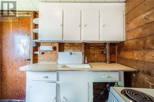845 Lakeshore Road, Haldimand County, ON - Indoor Photo Showing Kitchen