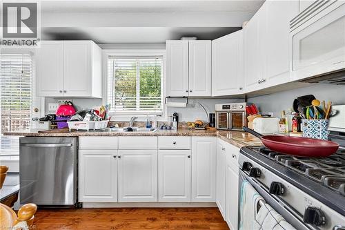 233 Garrison Road, Fort Erie, ON - Indoor Photo Showing Kitchen