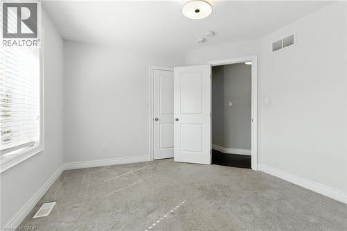 43 Riesling Court, Hamilton, ON - Indoor Photo Showing Other Room