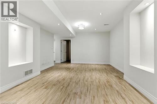 43 Riesling Court, Hamilton, ON - Indoor Photo Showing Other Room