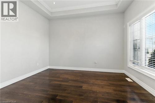 43 Riesling Court, Hamilton, ON - Indoor Photo Showing Other Room