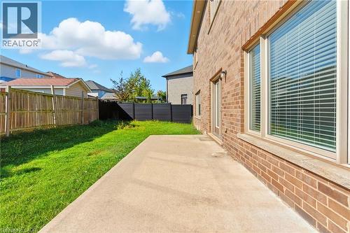 43 Riesling Court, Hamilton, ON - Outdoor