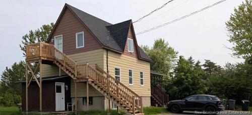 292 Parc Ouest ST  Beresford, NB E8K 2E8