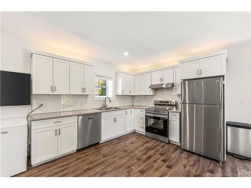 11 Elizabeth St, Saint Stephen, NB 