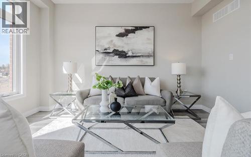 66 Ayr Meadows Crescent, Ayr, ON - Indoor Photo Showing Living Room