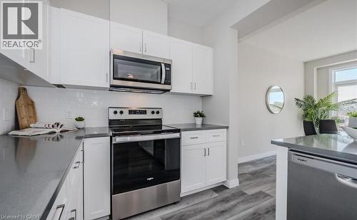 66 Ayr Meadows Crescent, Ayr, ON - Indoor Photo Showing Kitchen