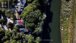 38 STONEGATE ROAD  Toronto, ON M8Y 1V5