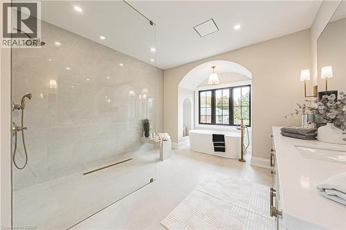 362 Harmony Hall Drive, Ancaster, ON - Indoor Photo Showing Bathroom