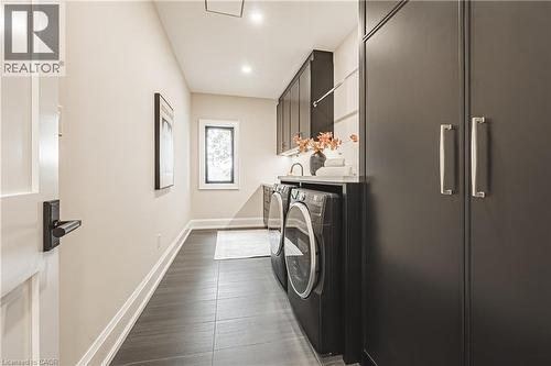 362 Harmony Hall Drive, Ancaster, ON - Indoor Photo Showing Laundry Room
