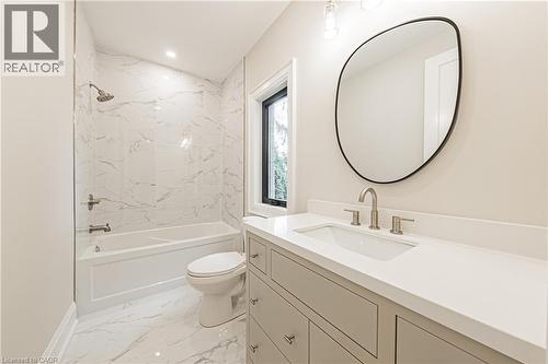 362 Harmony Hall Drive, Ancaster, ON - Indoor Photo Showing Bathroom