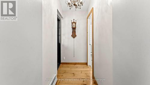 162 Wellington Street S, Goderich (Goderich (Town)), ON - Indoor Photo Showing Other Room