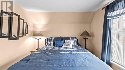 162 Wellington Street S, Goderich (Goderich (Town)), ON - Indoor Photo Showing Bedroom