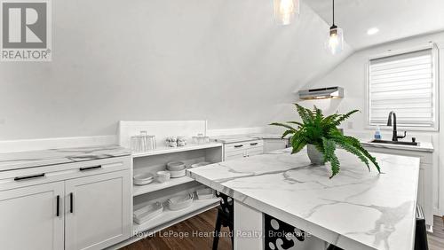 162 Wellington Street S, Goderich (Goderich (Town)), ON - Indoor