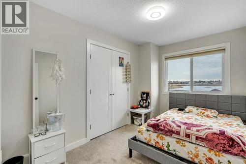 1222 Westmount Drive, Strathmore, AB - Indoor Photo Showing Bedroom