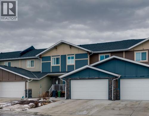 1222 Westmount Drive, Strathmore, AB - Outdoor
