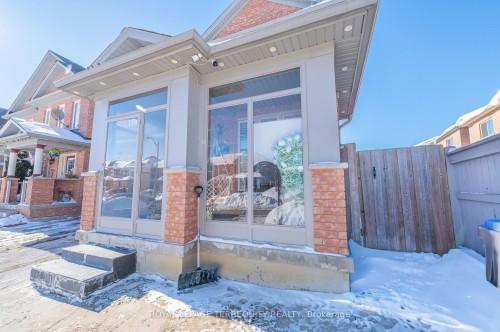 44 Iceberg Trail, Brampton, ON - Outdoor