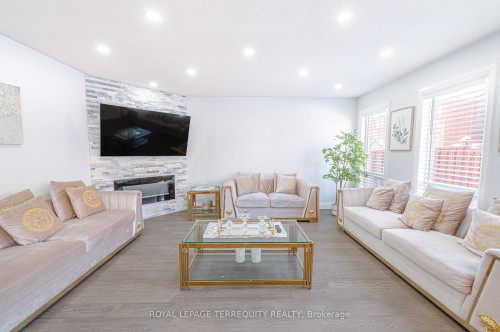 44 Iceberg Trail, Brampton, ON - Indoor Photo Showing Living Room With Fireplace