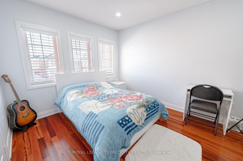 44 Iceberg Trail, Brampton, ON - Indoor Photo Showing Bedroom
