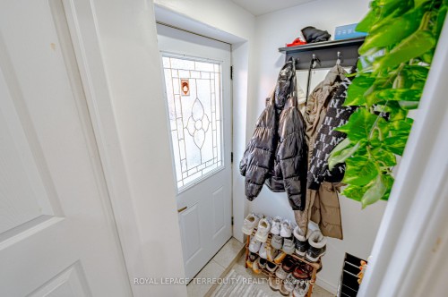 44 Iceberg Trail, Brampton, ON - Indoor Photo Showing Other Room