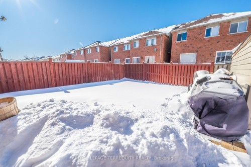 44 Iceberg Trail, Brampton, ON - Outdoor