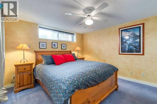 55 Heston Street Nw, Calgary, AB - Indoor Photo Showing Bedroom