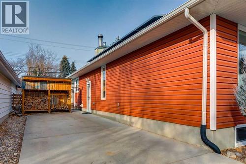 55 Heston Street Nw, Calgary, AB - Outdoor With Exterior