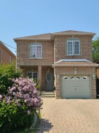 144 Maybourne Avenue  Toronto, ON M1L 2W6