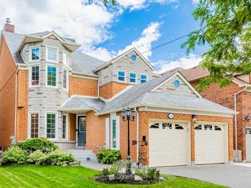 5245 Champlain Trail, Mississauga, ON - Outdoor With Facade