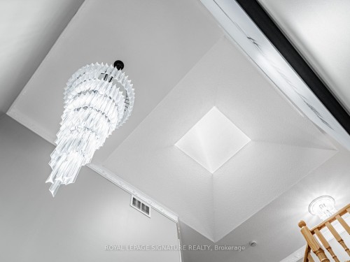 5245 Champlain Trail, Mississauga, ON -  Photo Showing Other Room