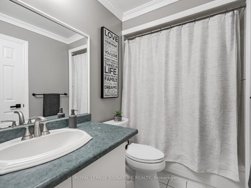 5245 Champlain Trail, Mississauga, ON - Indoor Photo Showing Bathroom
