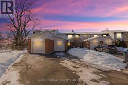 23 - 525 MEADOWS BOULEVARD  Mississauga, ON L4Z 1H2