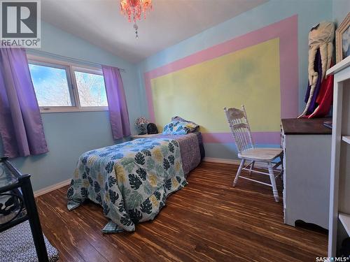 531 Scott Street, Weyburn, SK - Indoor Photo Showing Bedroom