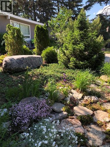 531 Scott Street, Weyburn, SK - Outdoor