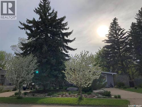 531 Scott Street, Weyburn, SK - Outdoor