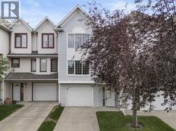 7 Prominence View SW  Calgary, AB T3H 3M8