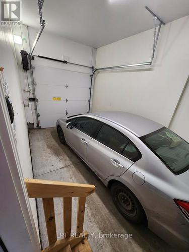 443 Dawson Avenue, Ottawa, ON - Indoor Photo Showing Garage