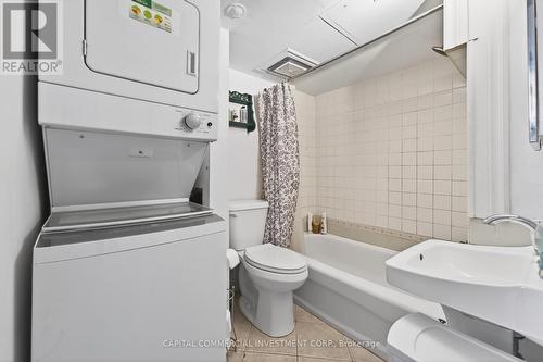 220 Compton Avenue, Ottawa, ON - Indoor