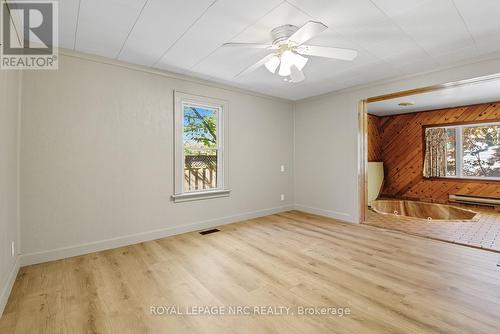 3754 Highland Drive, Fort Erie (Ridgeway), ON - Indoor Photo Showing Other Room