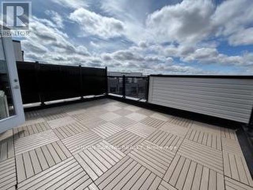 16 - 10 Liben Way, Toronto, ON - Outdoor