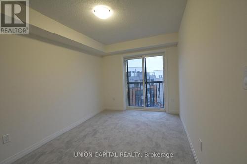 16 - 10 Liben Way, Toronto, ON - Indoor Photo Showing Other Room